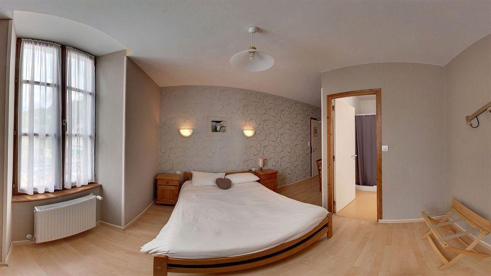 Hotel Logis Les Coudercous 3*