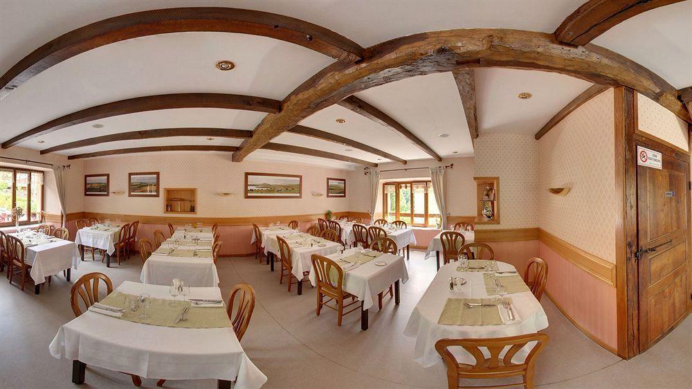 Logis Les Coudercous Hotel 3*